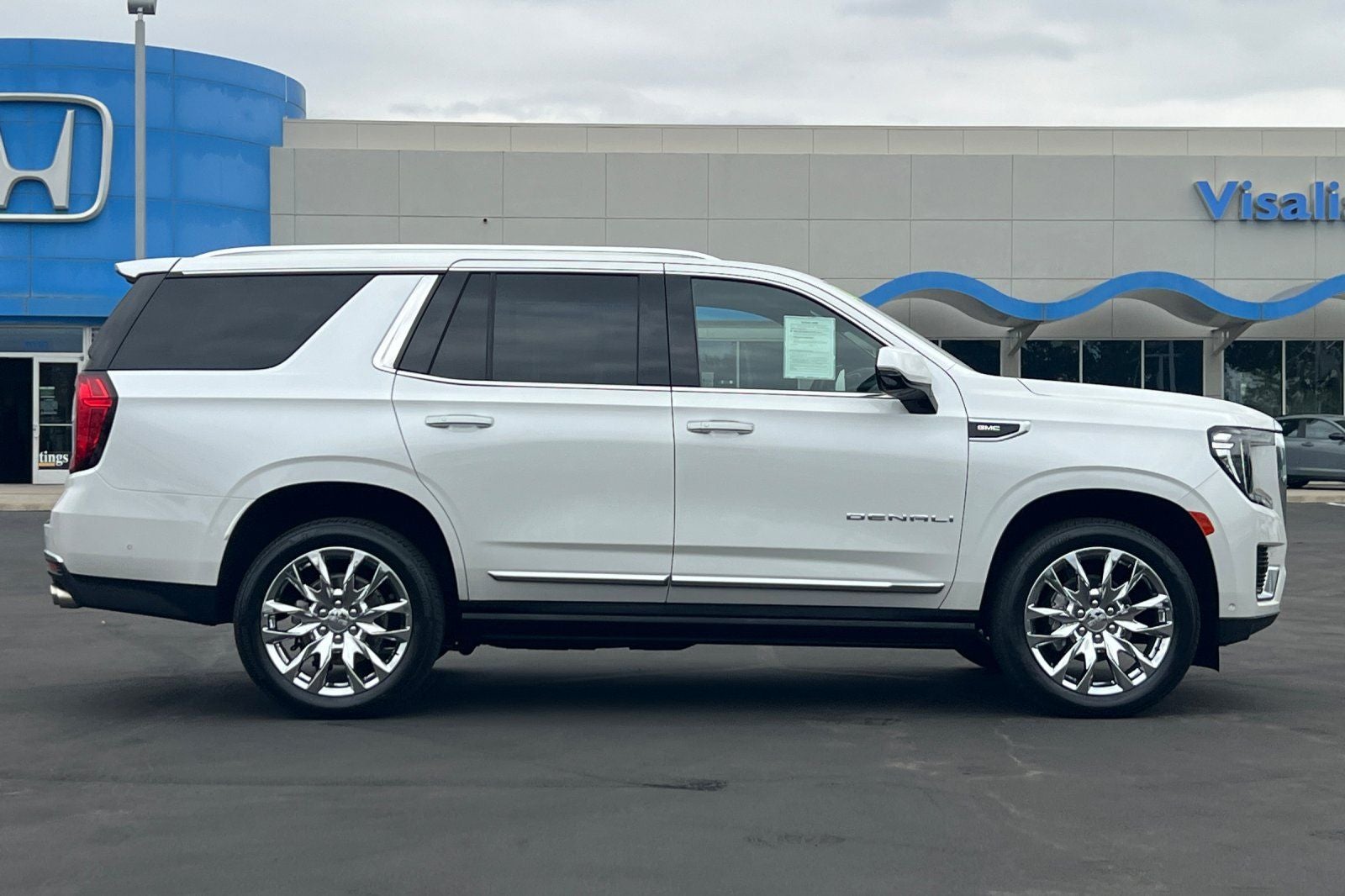 2024 GMC Yukon Denali