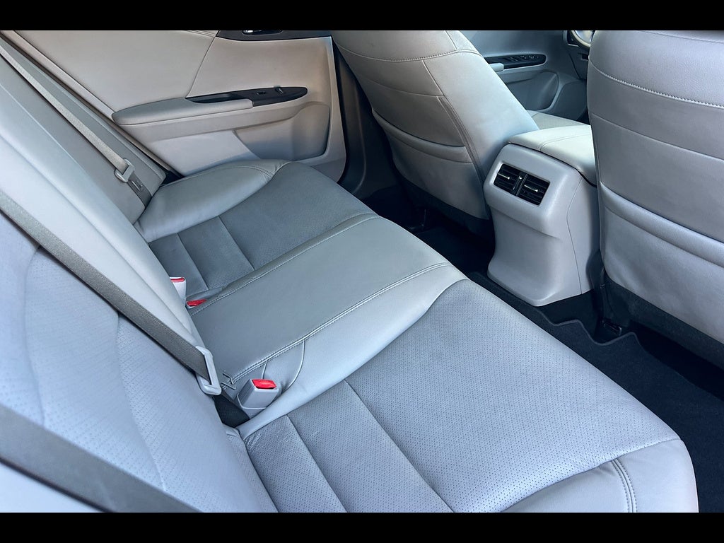 2017 Honda Accord Sedan Touring V6