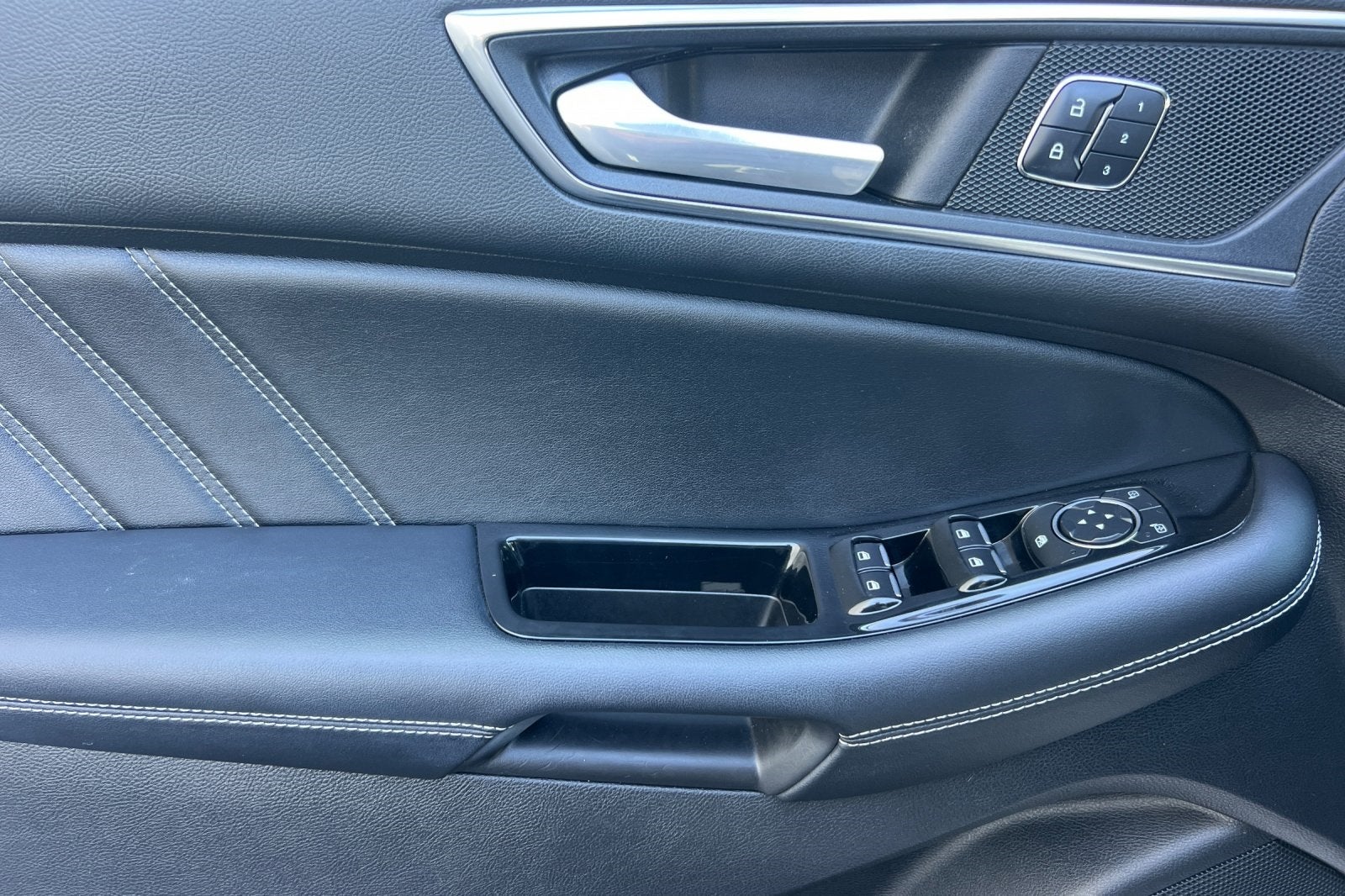 2017 Ford Edge Sport