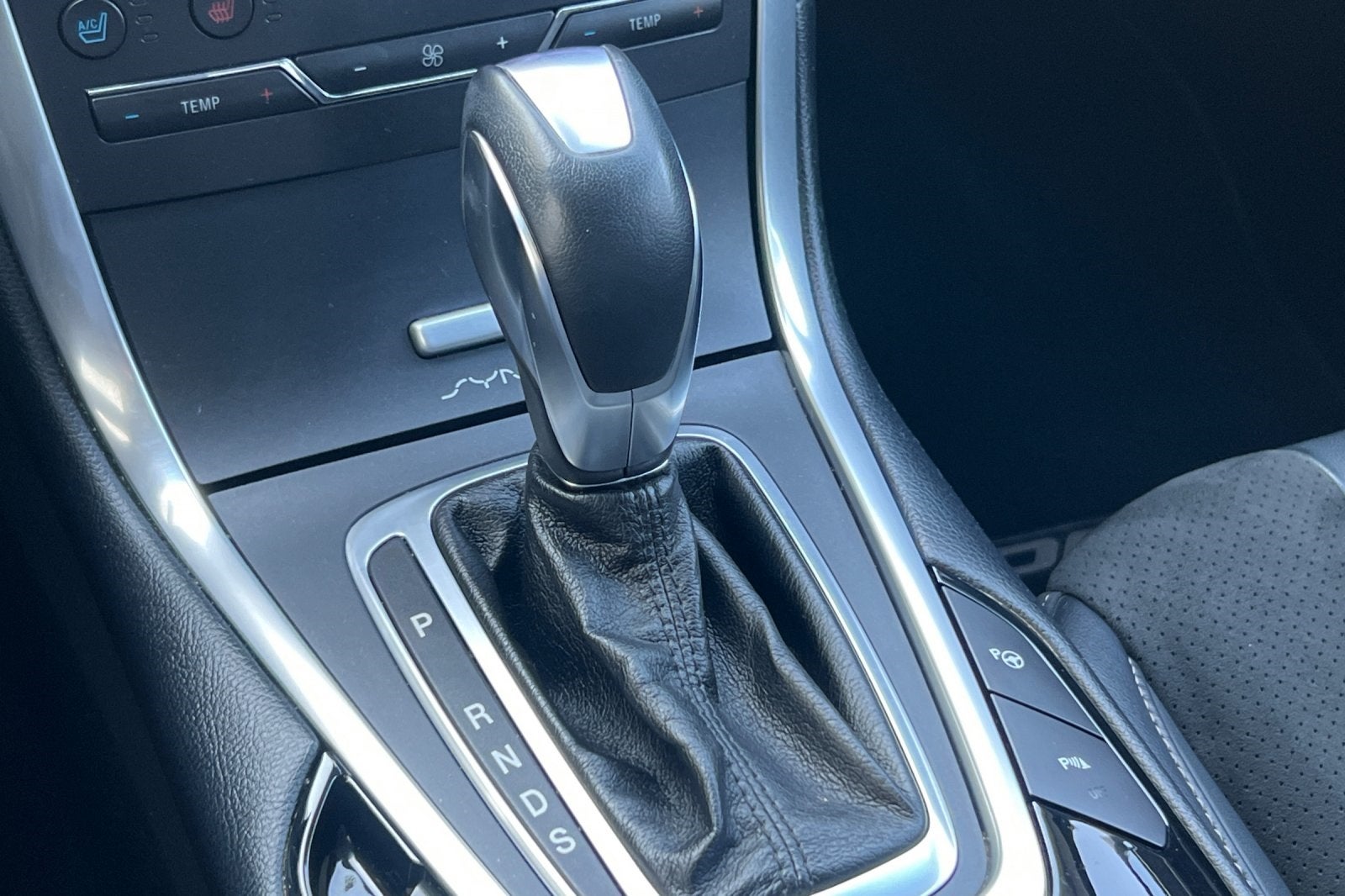 2017 Ford Edge Sport