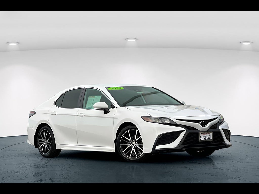 2023 Toyota Camry SE Nightshade