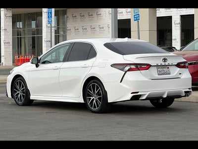 2023 Toyota Camry SE Nightshade