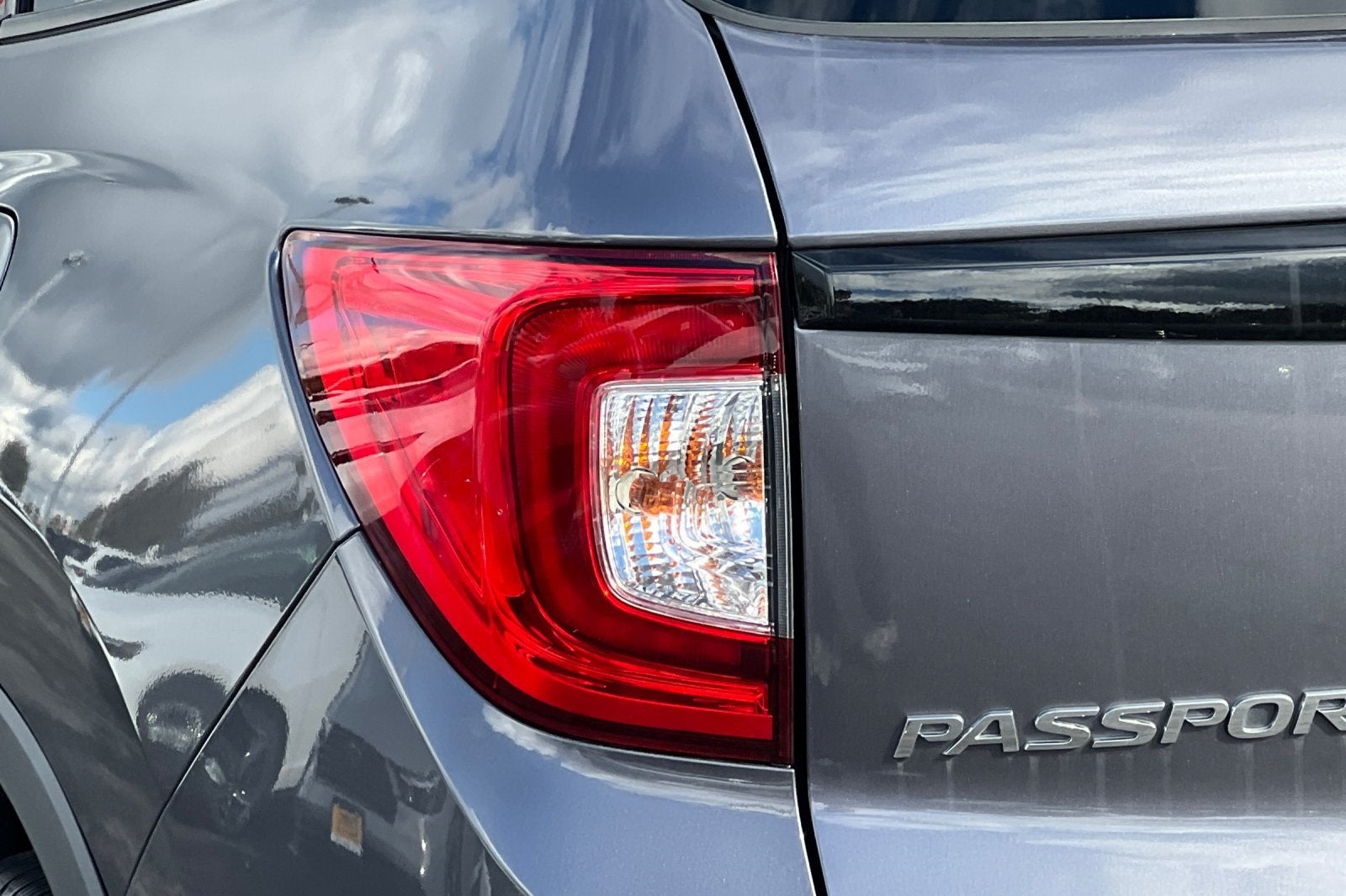 2020 Honda Passport Elite