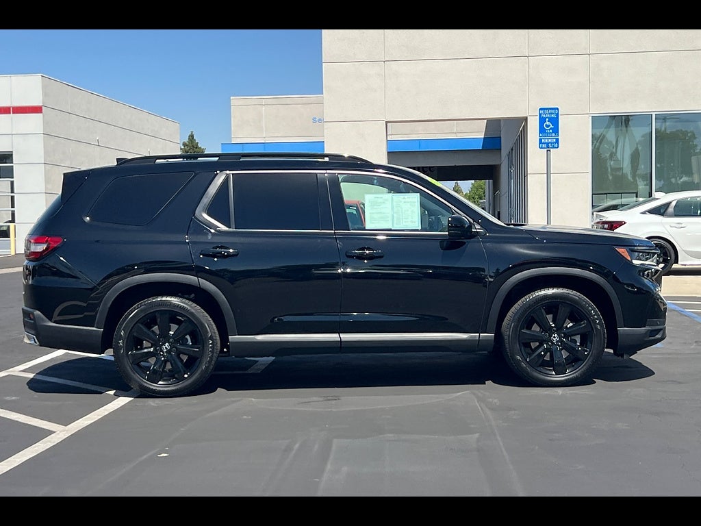 2025 Honda Pilot Black Edition