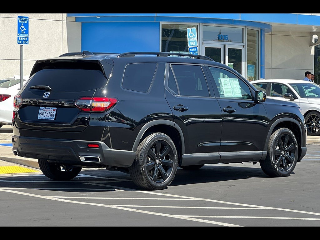2025 Honda Pilot Black Edition