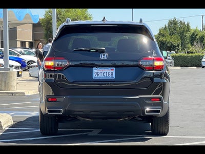 2025 Honda Pilot Black Edition