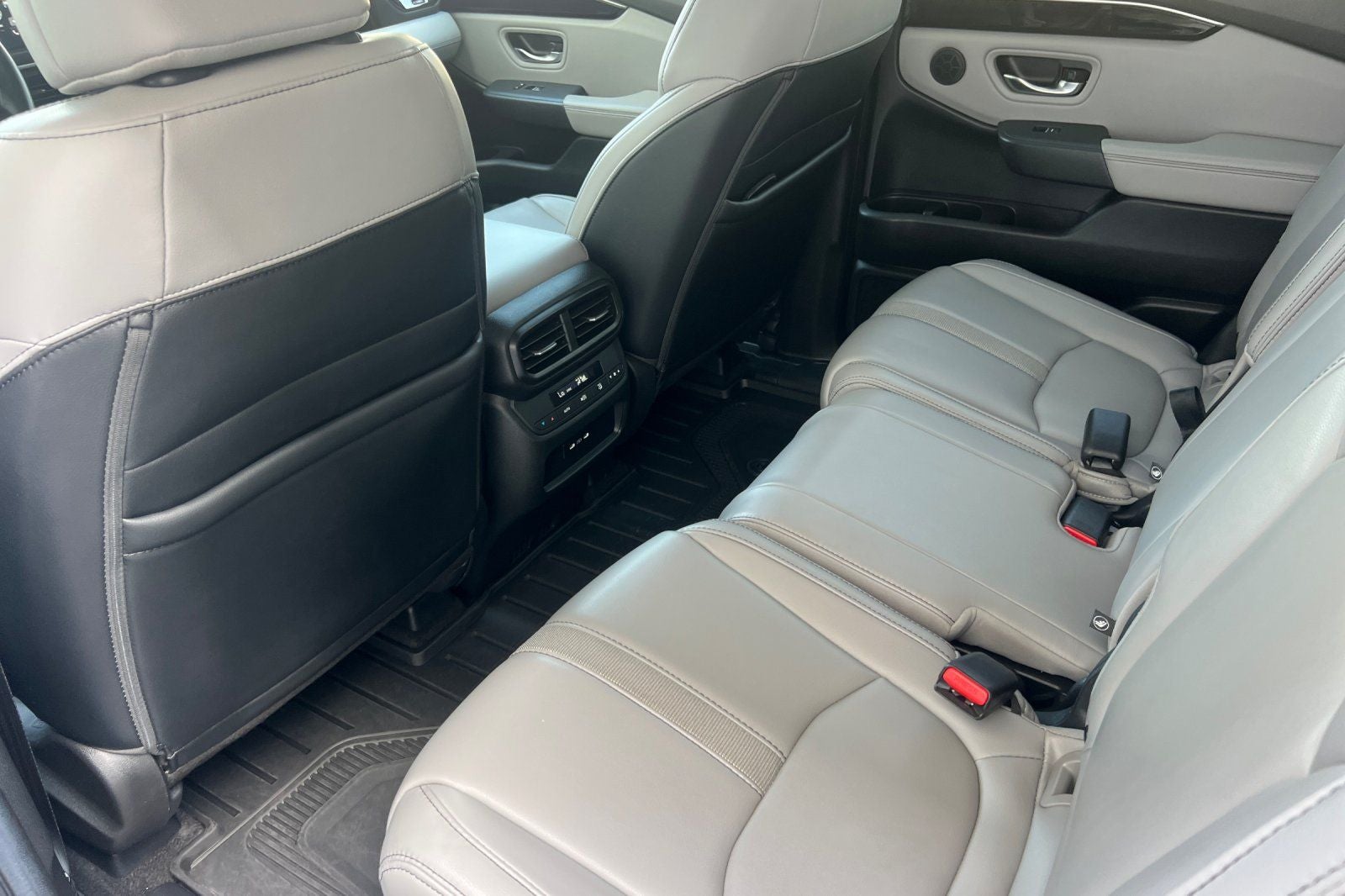 2024 Honda Pilot EX-L 8 Passenger