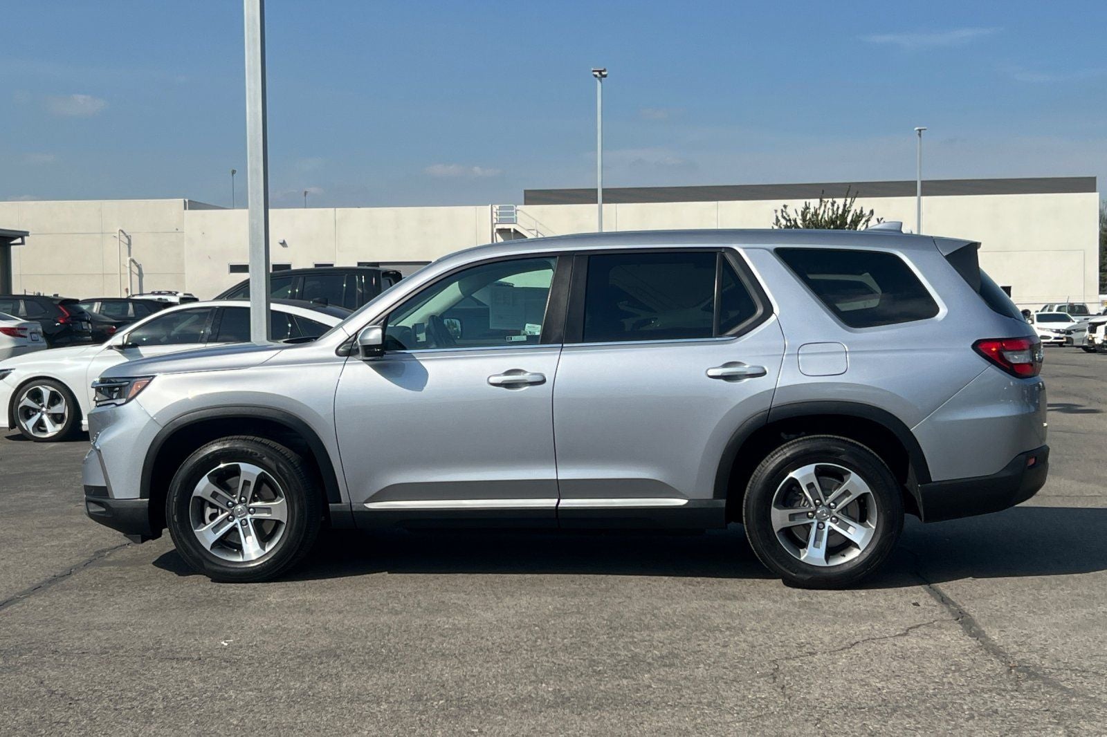 2024 Honda Pilot EX-L 8 Passenger