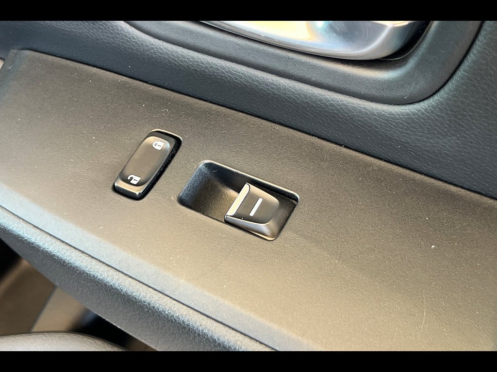 2024 Honda Pilot EX-L w/Rear Captain's Chairs