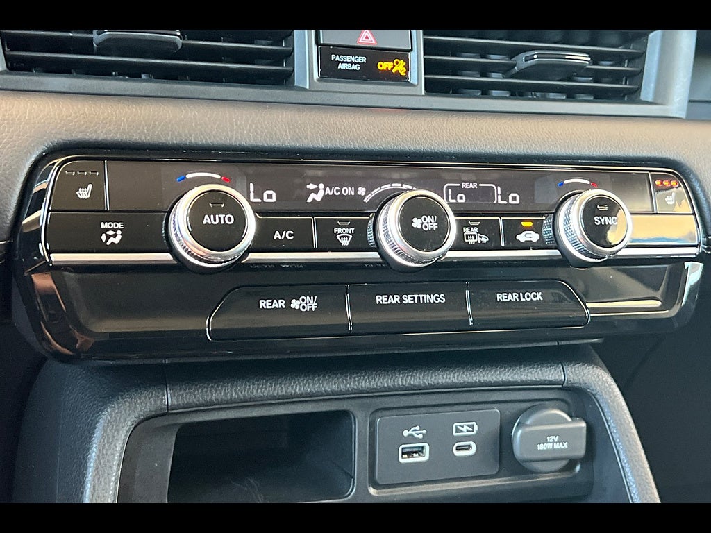 2024 Honda Pilot EX-L w/Rear Captain's Chairs