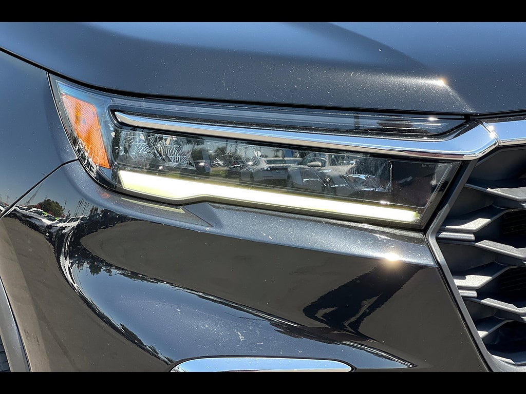 2024 Honda Pilot EX-L w/Rear Captain's Chairs