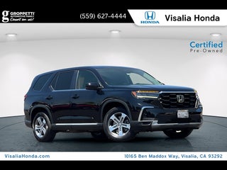 2024 Honda Pilot EX-L w/Rear Captain's Chairs
