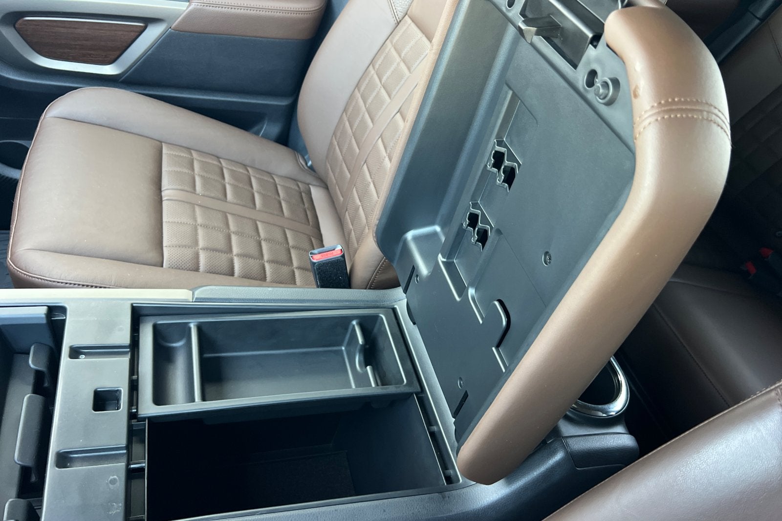 2021 Nissan Titan Platinum Reserve