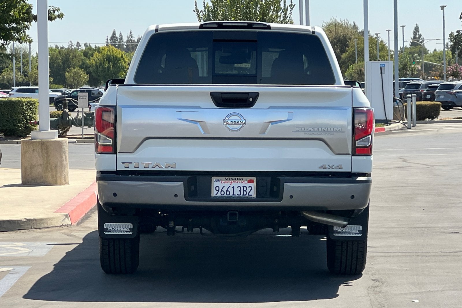 2021 Nissan Titan Platinum Reserve