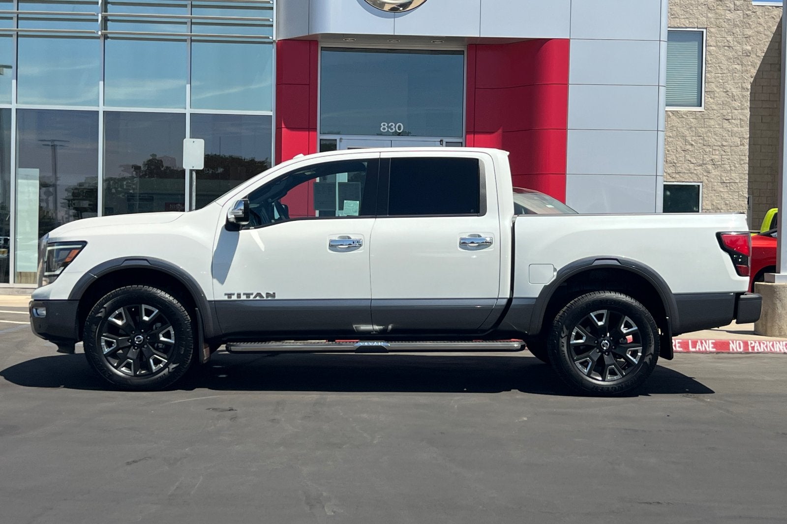 2021 Nissan Titan Platinum Reserve