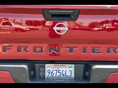 2022 Nissan Frontier SV