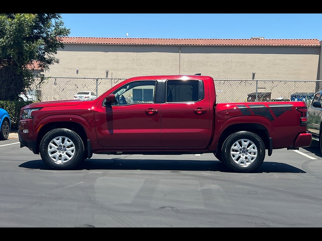 2022 Nissan Frontier SV