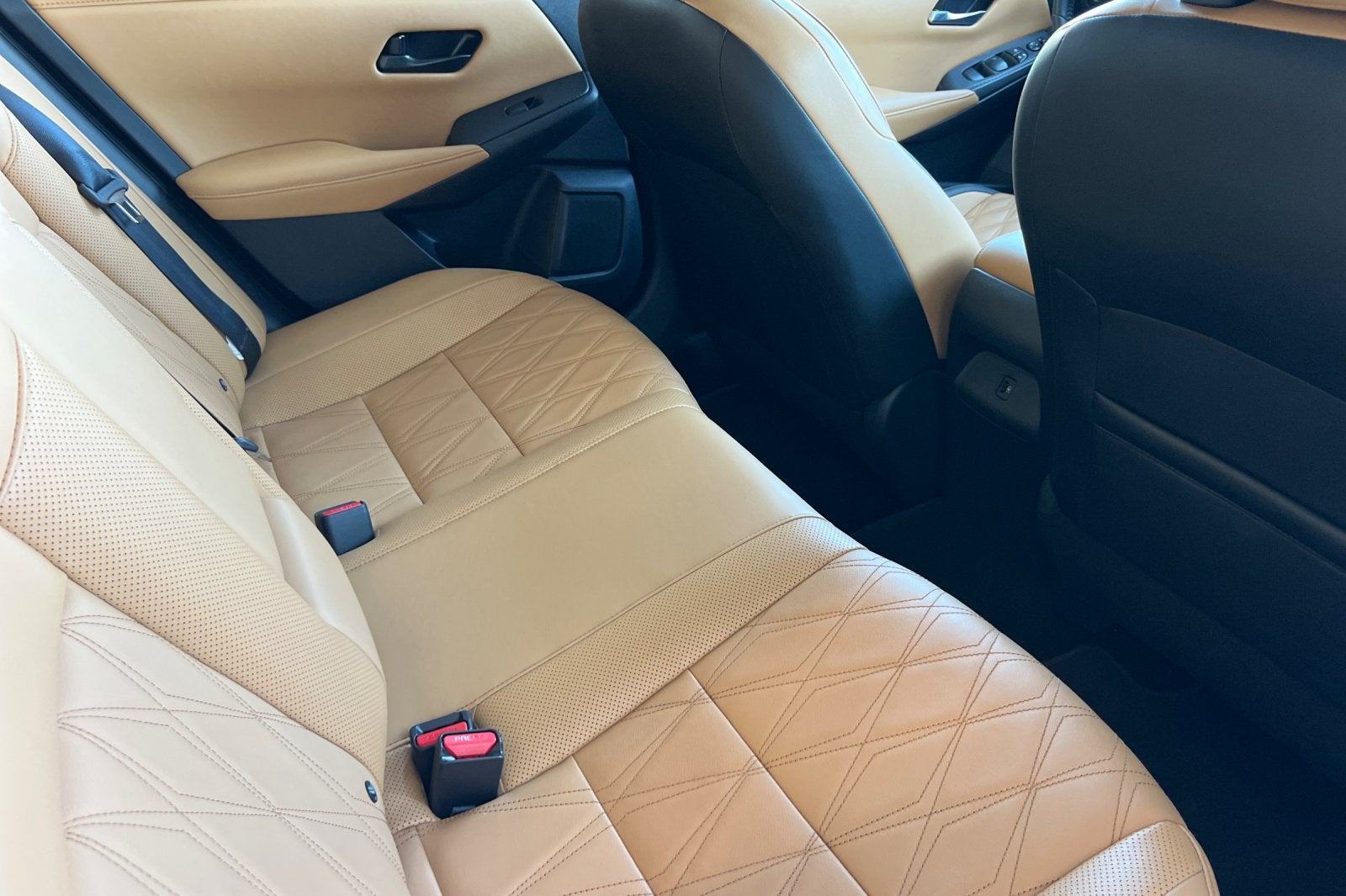 2025 Nissan Sentra SV 4dr Sedan