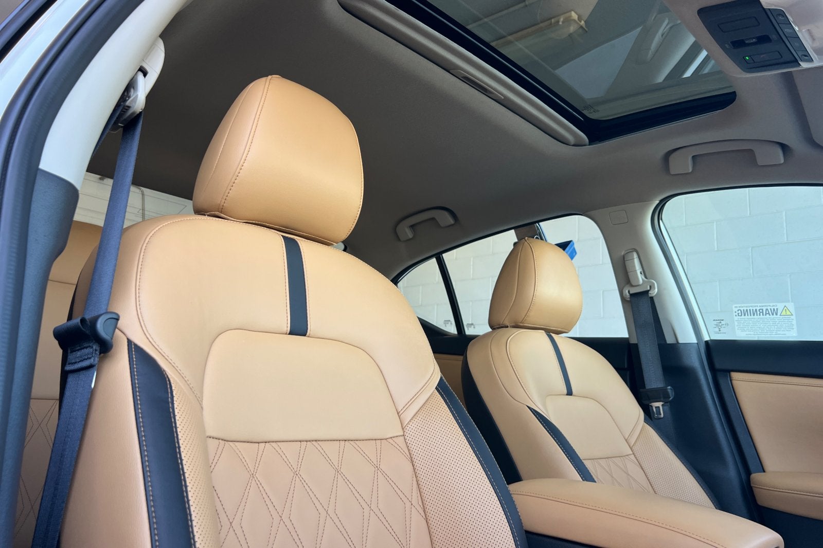 2025 Nissan Sentra SV 4dr Sedan