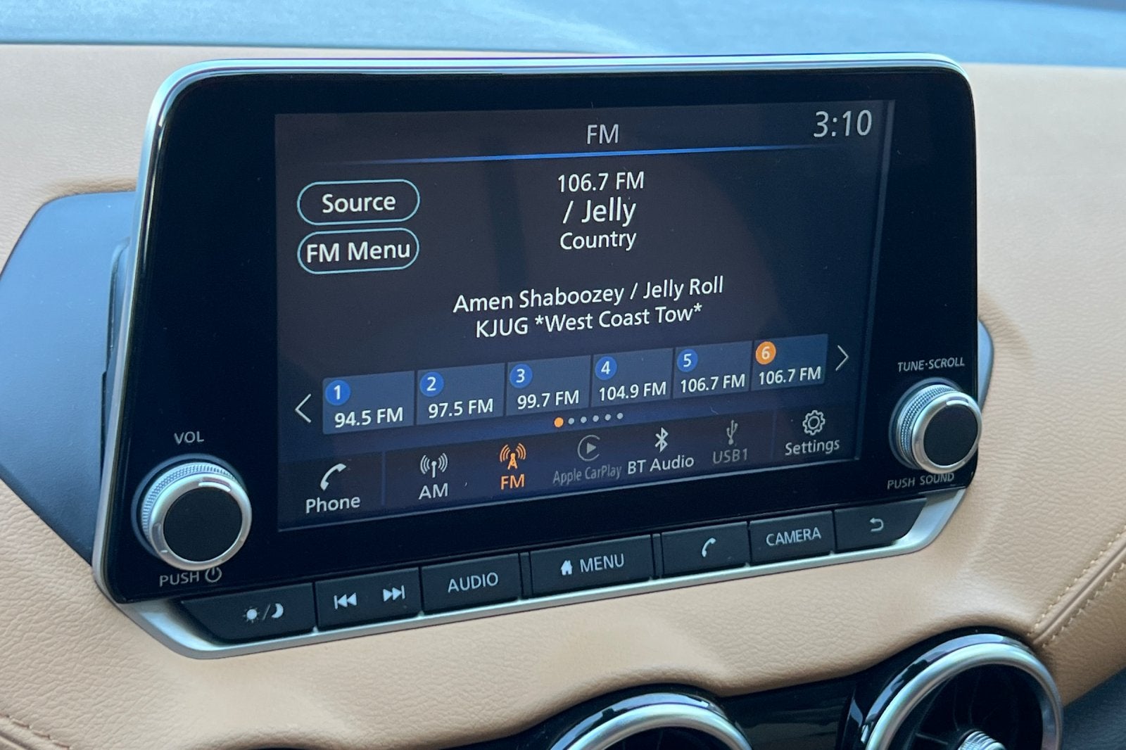 2025 Nissan Sentra SV 4dr Sedan
