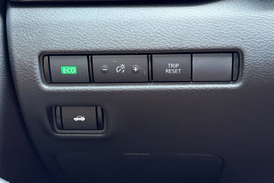 2025 Nissan Sentra SV 4dr Sedan