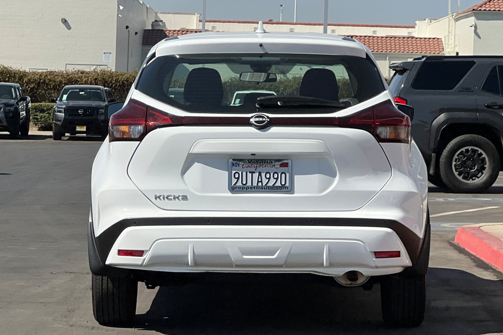 2025 Nissan Kicks Play S