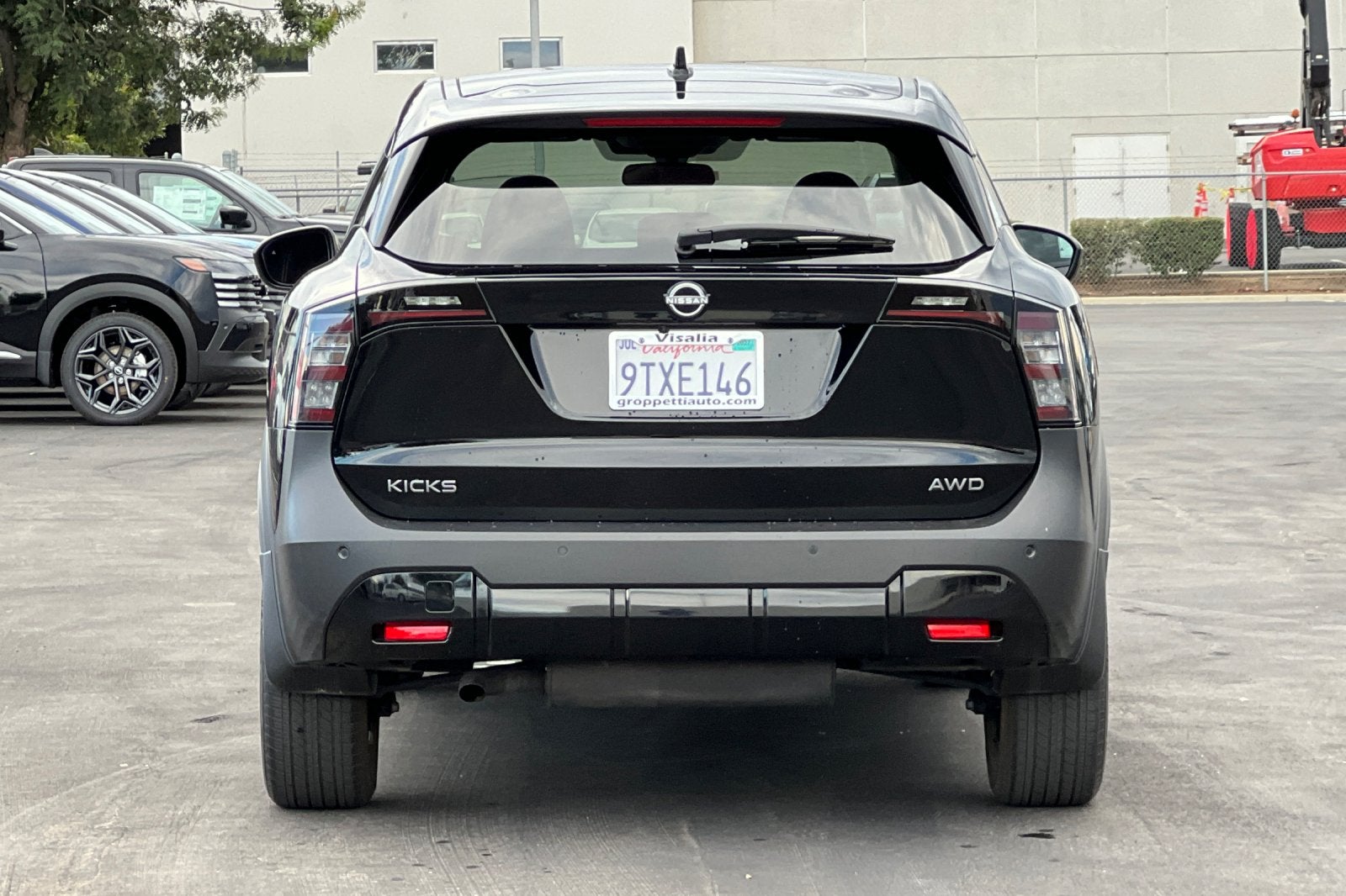 2025 Nissan Kicks SV