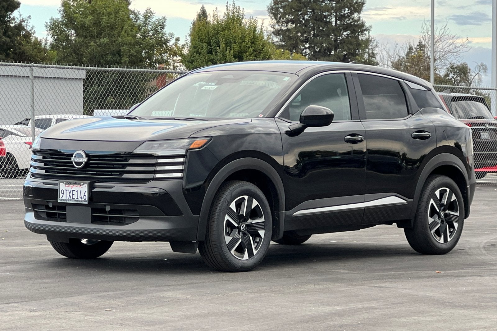 2025 Nissan Kicks SV