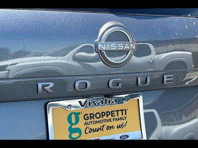 2026 Nissan Rogue SV