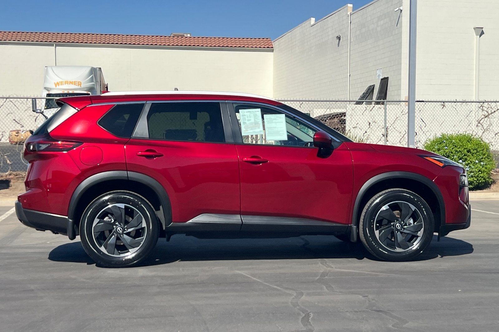 2024 Nissan Rogue SV