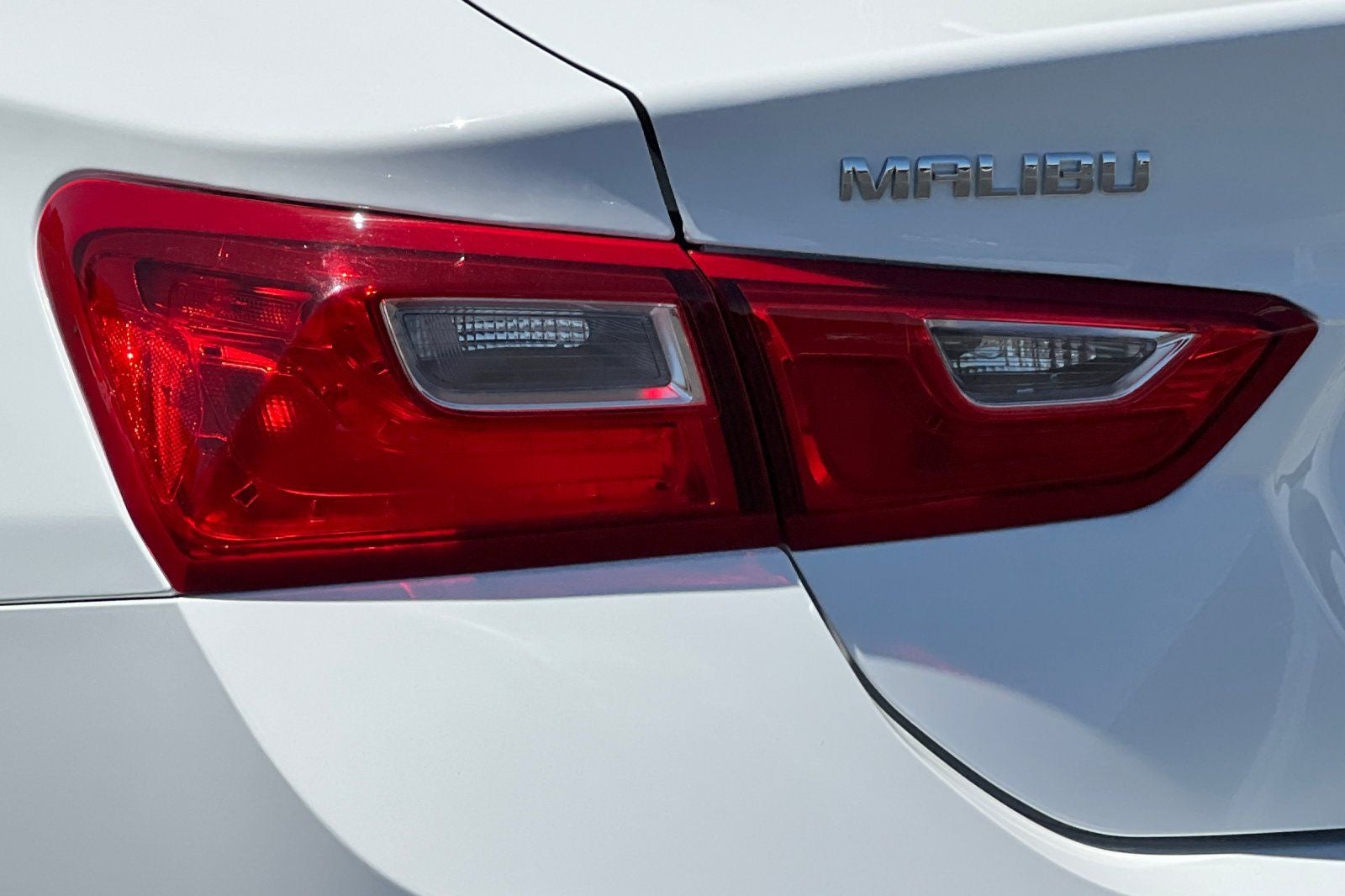2024 Chevrolet Malibu LS 1LS