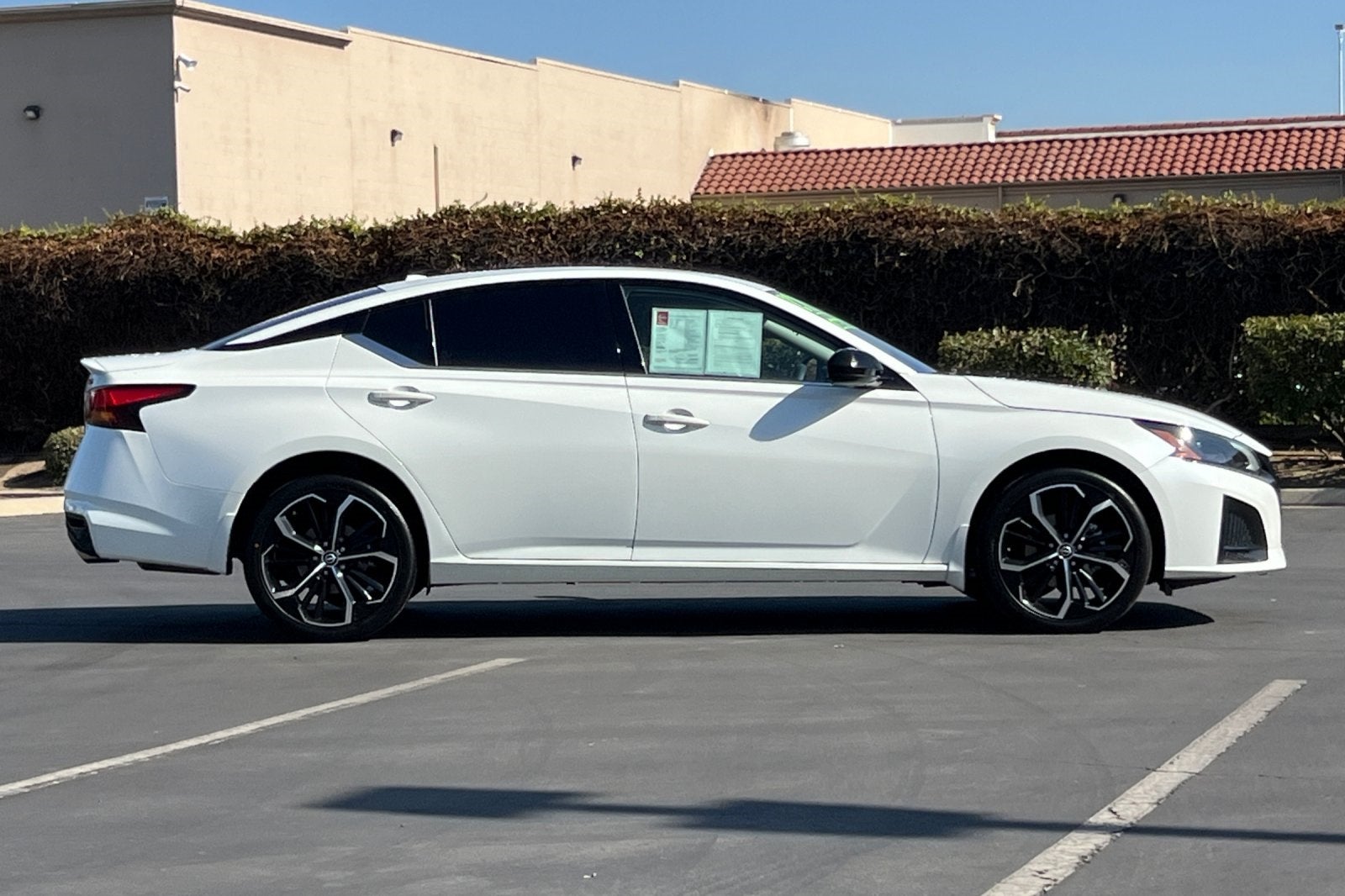 2023 Nissan Altima 2.5 SR