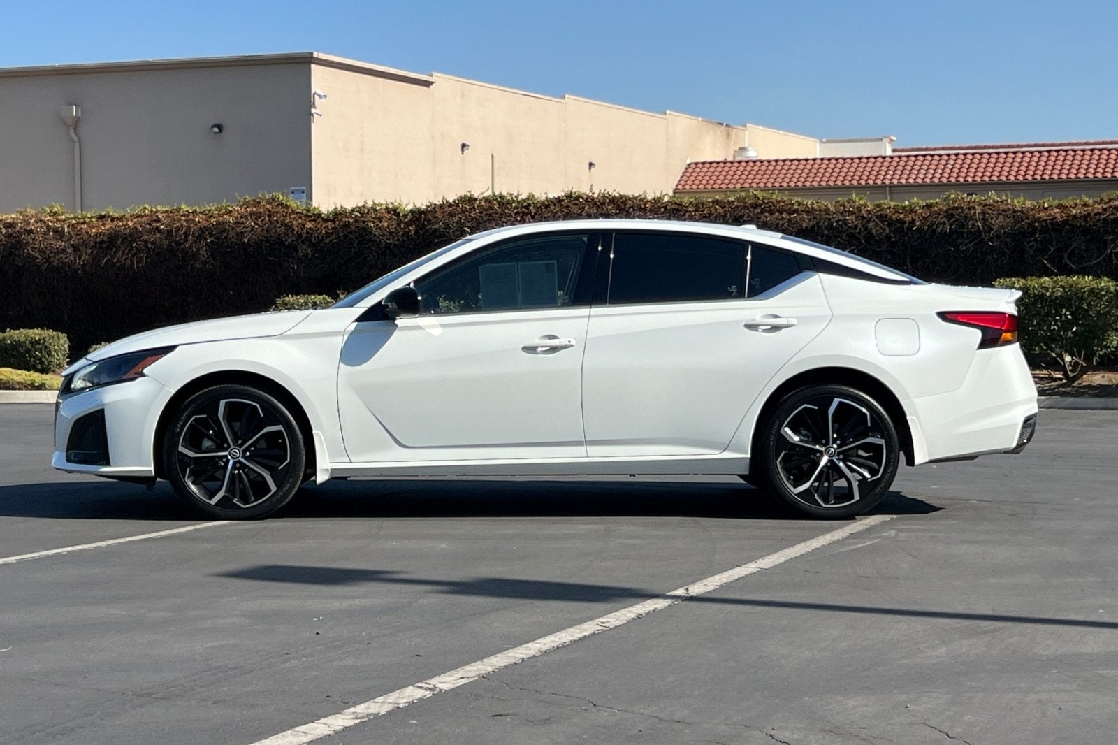 2023 Nissan Altima 2.5 SR