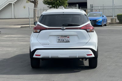 2024 Nissan Kicks S
