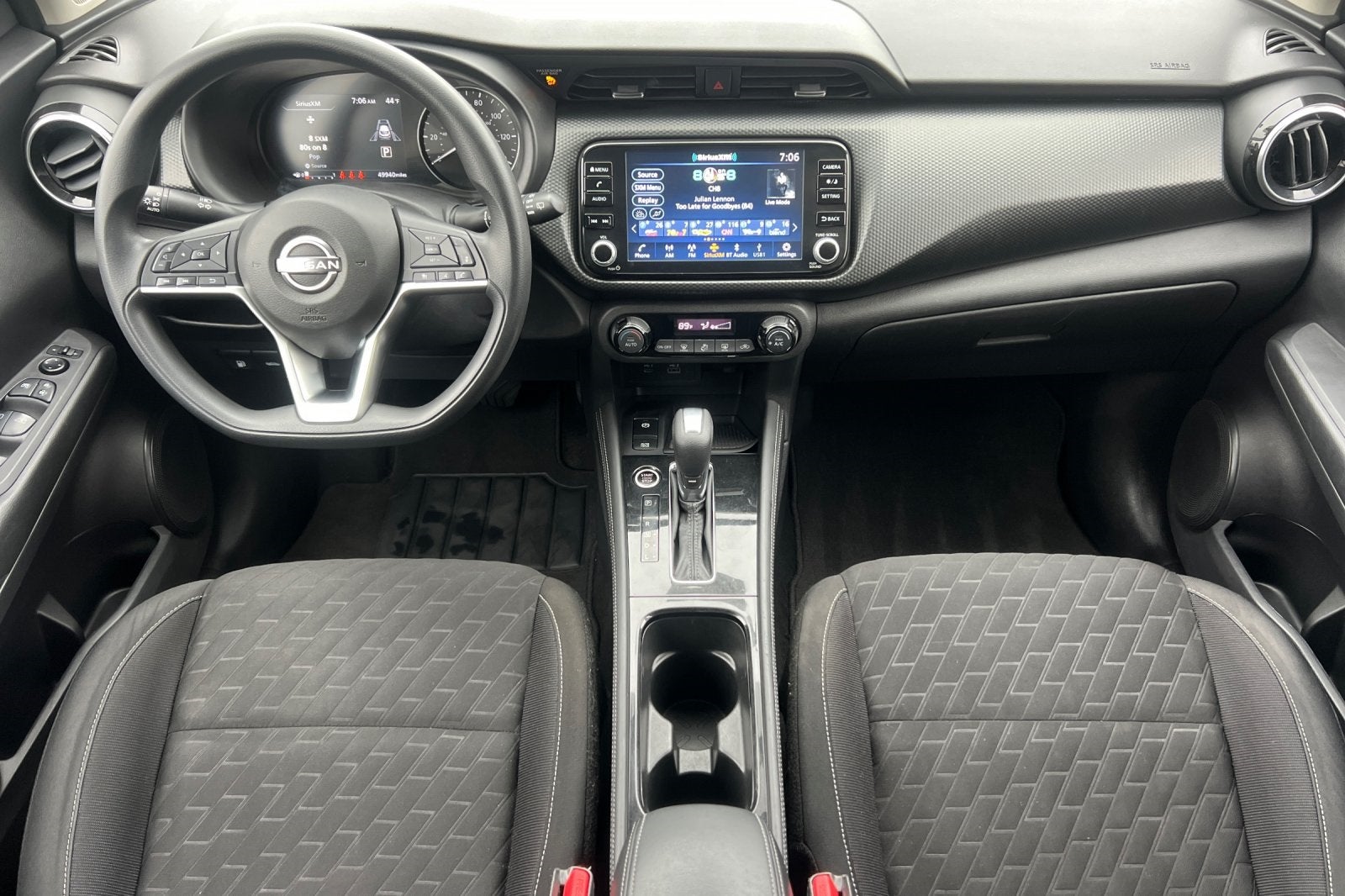 2022 Nissan Kicks SV