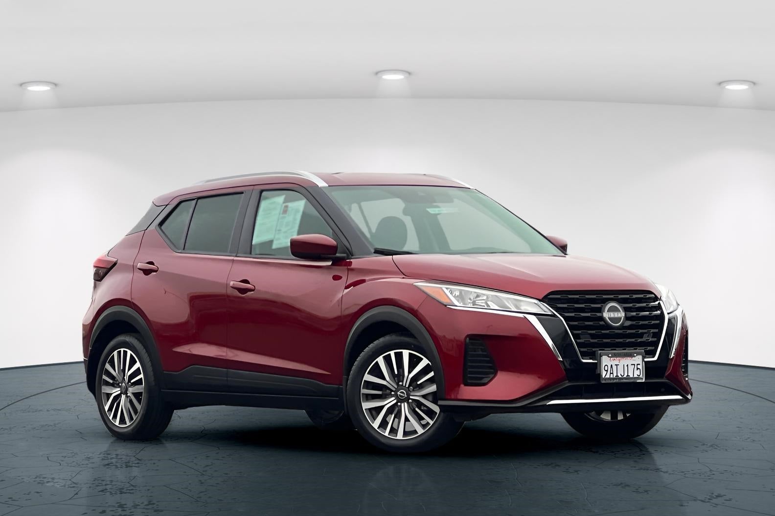 2022 Nissan Kicks SV