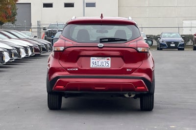 2022 Nissan Kicks SV