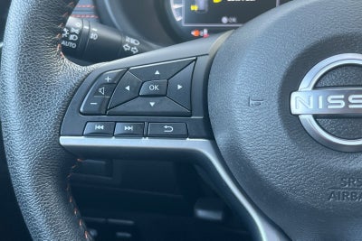 2022 Nissan Kicks SR
