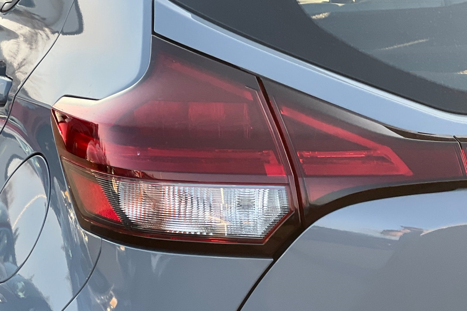 2022 Nissan Kicks SR