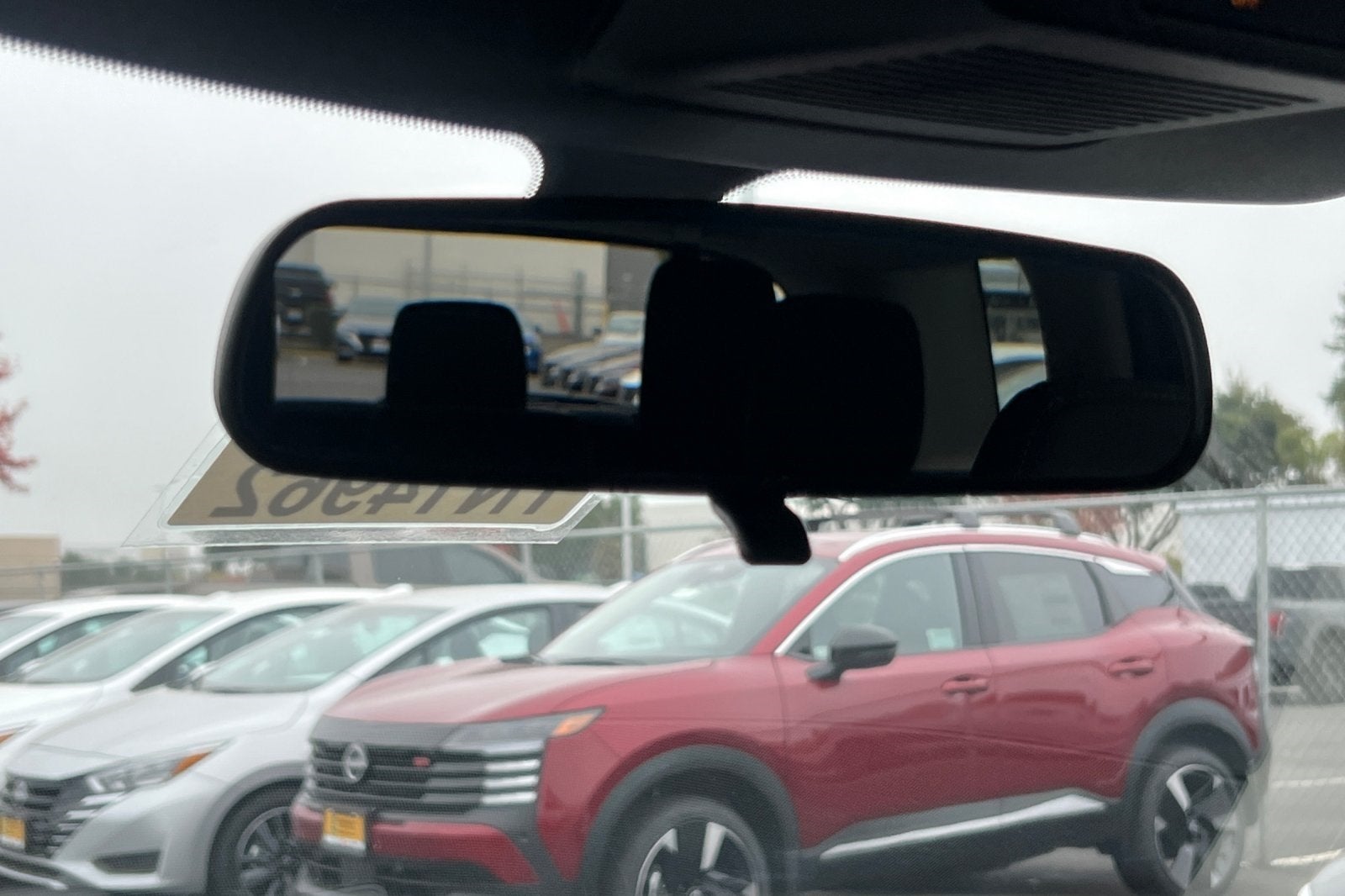 2025 Nissan Pathfinder S