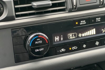 2025 Nissan Pathfinder S