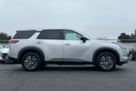 2025 Nissan Pathfinder S