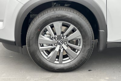 2025 Nissan Pathfinder S