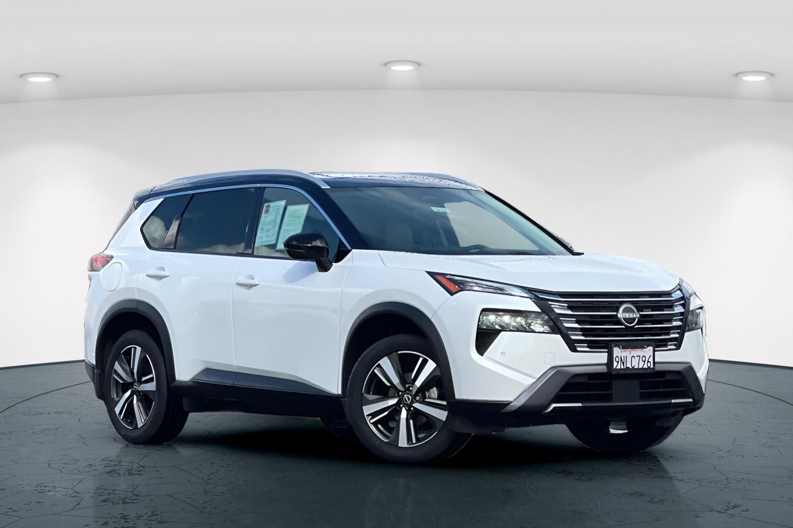 2024 Nissan Rogue SL