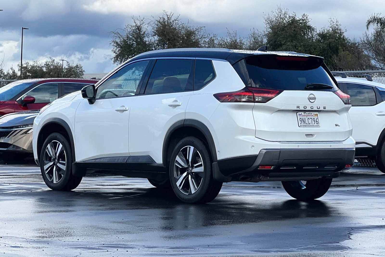 2024 Nissan Rogue SL