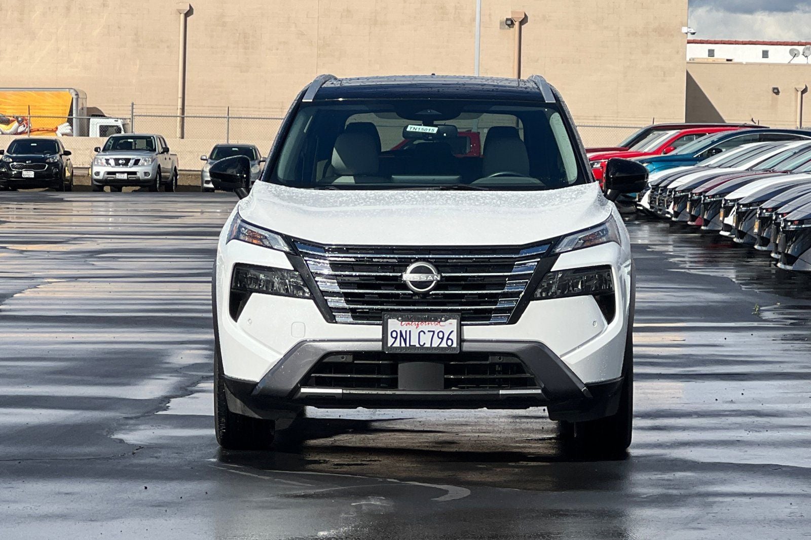 2024 Nissan Rogue SL