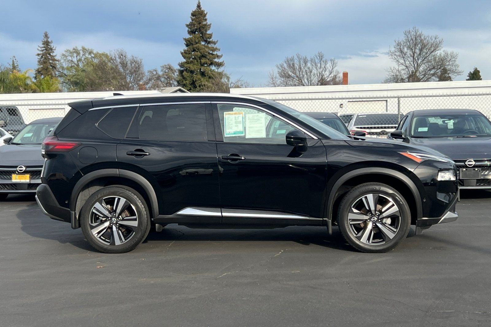 2022 Nissan Rogue Platinum