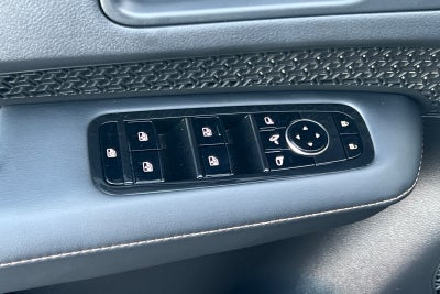 2025 Nissan Ariya ENGAGE e-4ORCE