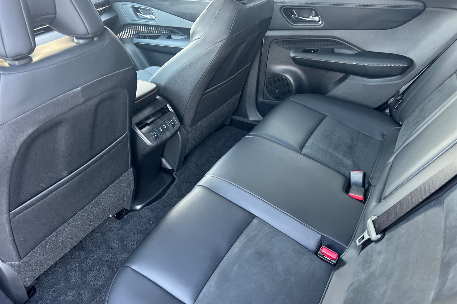 2025 Nissan Ariya ENGAGE e-4ORCE