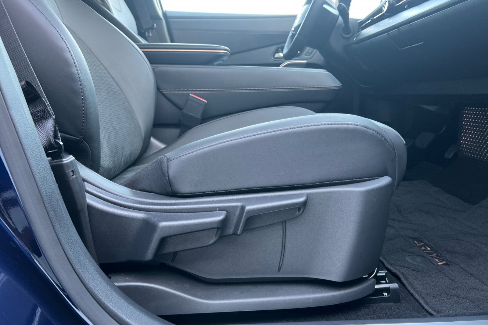 2025 Nissan Ariya ENGAGE e-4ORCE